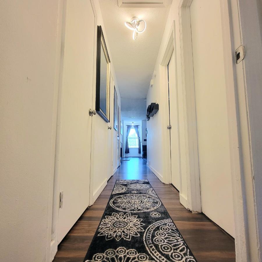 Hi-Tek-Duplex A-Two 75In 4K Led Villa Чарлстън Екстериор снимка